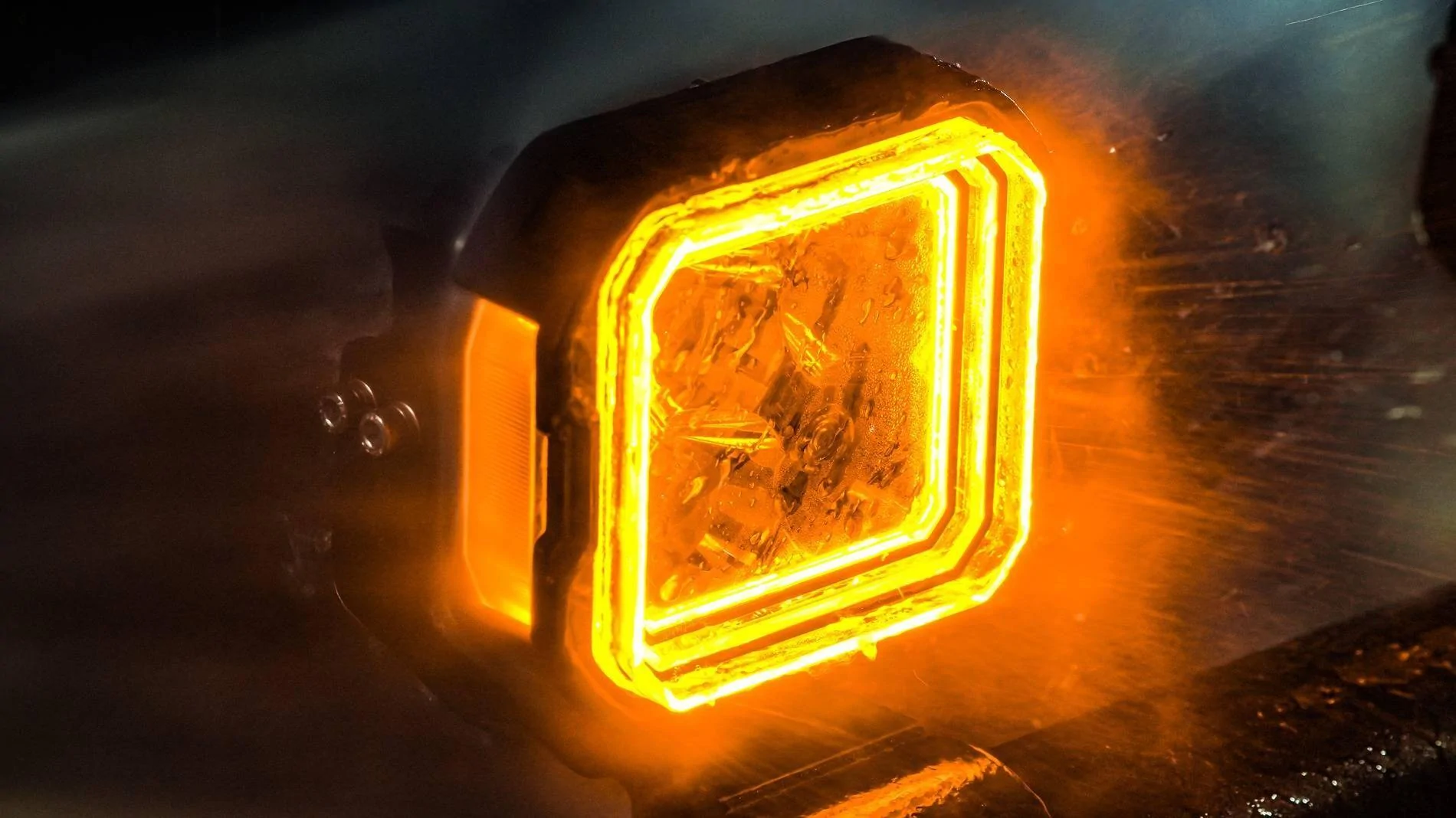 Ford Bronco Suparee off-road lights on Bronco - what do you think? 1747729654284-i9