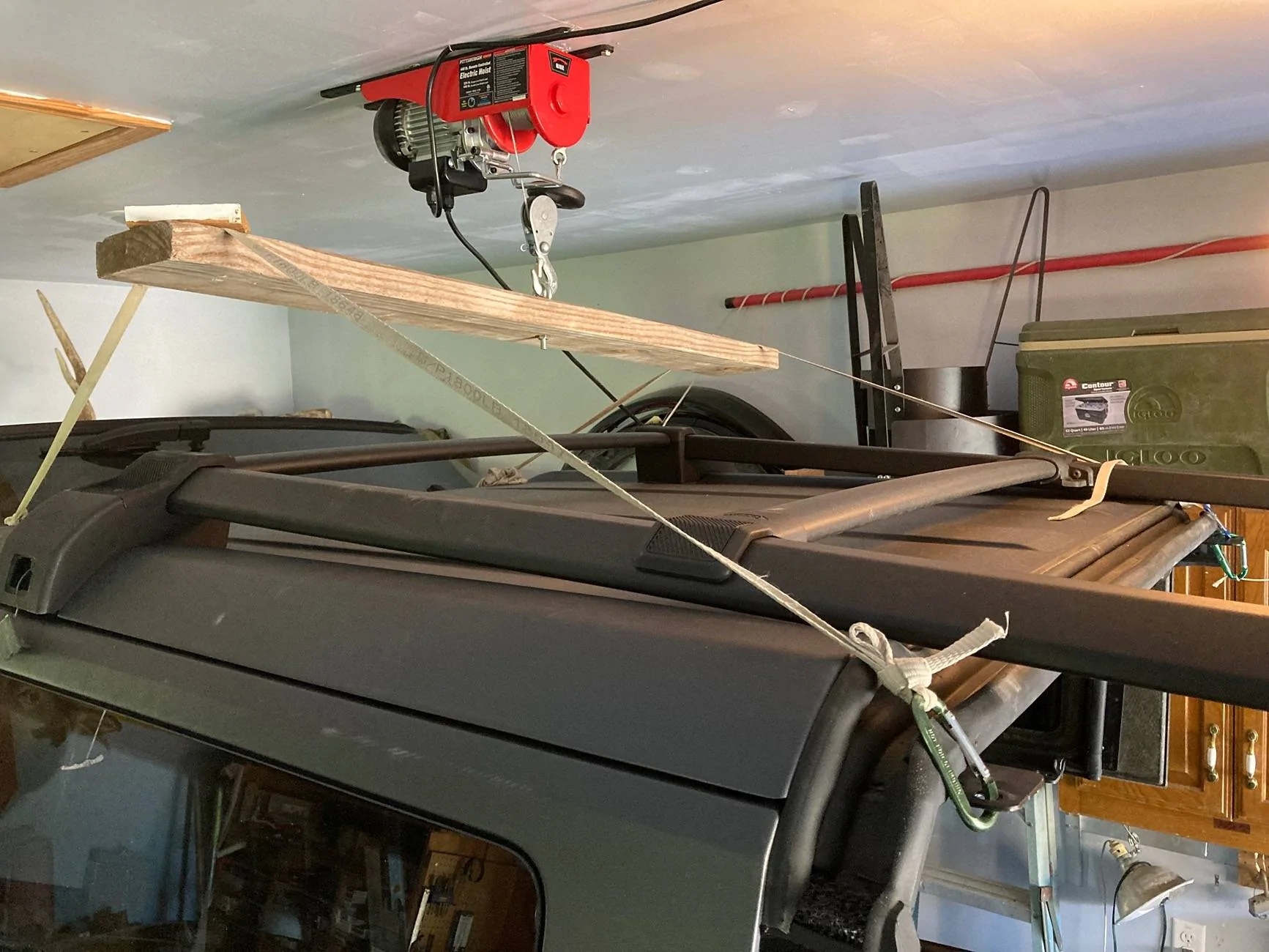 Ford Bronco My Cheap Hard Top Hoist for Garage Ceiling IMG_2239