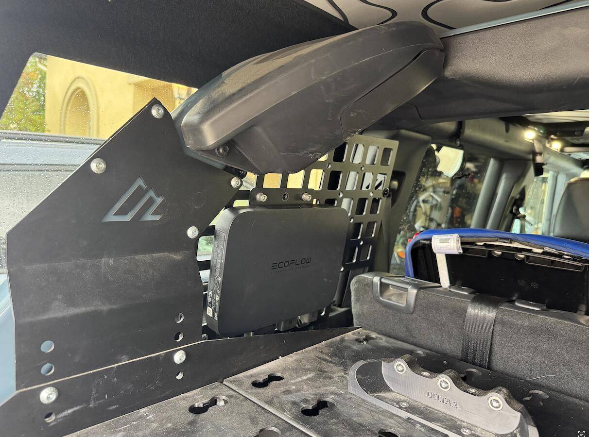 Ford Bronco DV8 Molle + AAL Cargo Shelf 1747765972767-pl