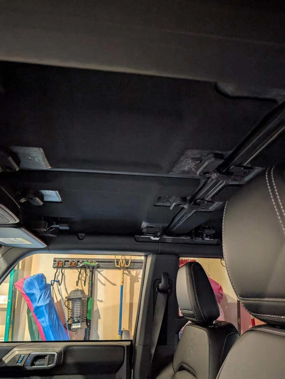 Ford Bronco Sound Deadending - MIC vs Painted Roof PXL_20250519_010746947.NIGHT