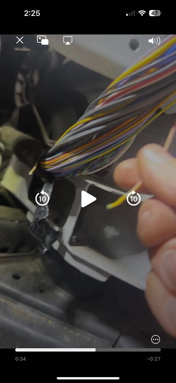 Ford Bronco Driver-side DRL Stays on After Locking Vehicle 2