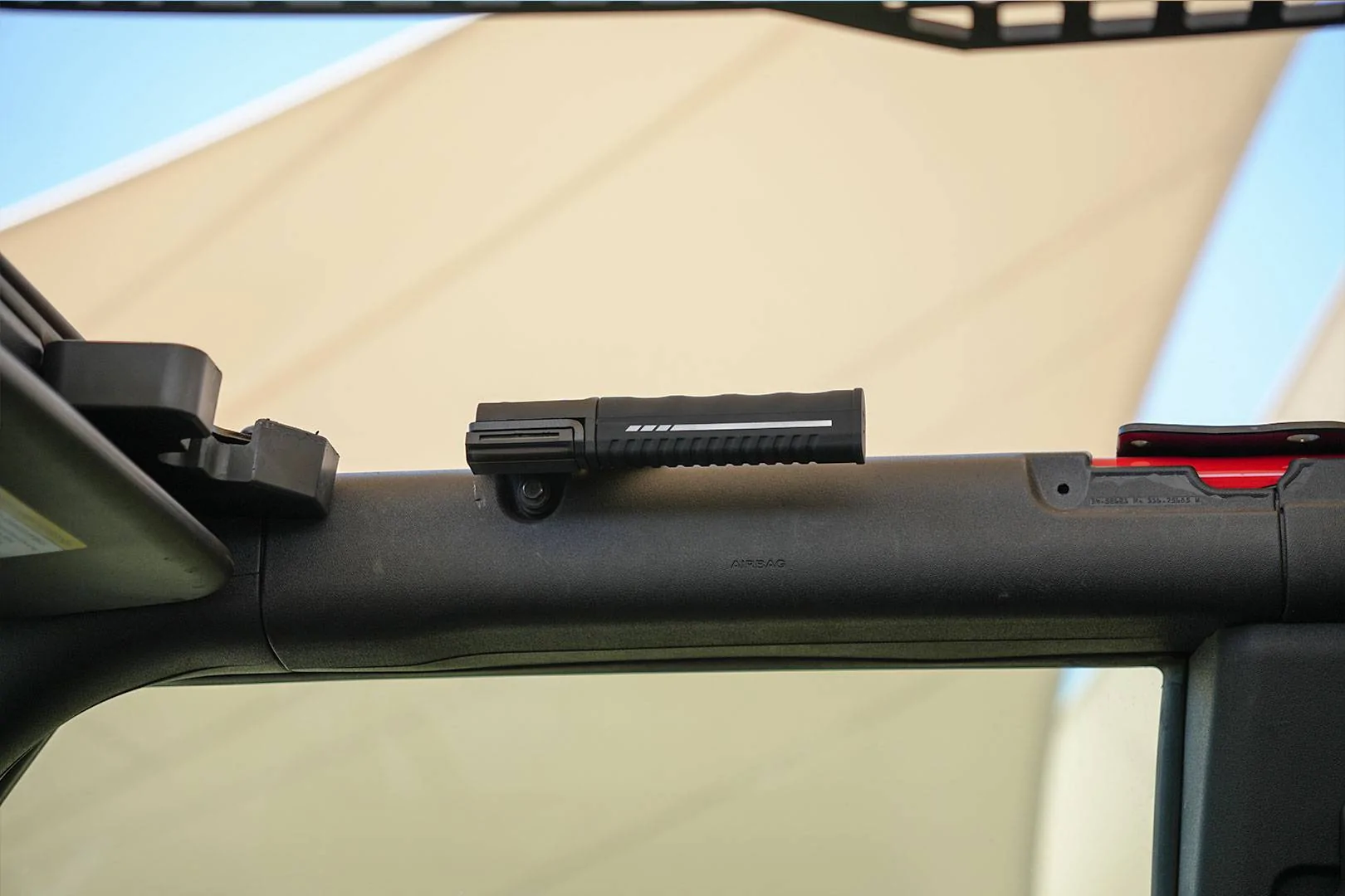 Ford Bronco Roof grab handles with lights are coming [AIGMUX] 4