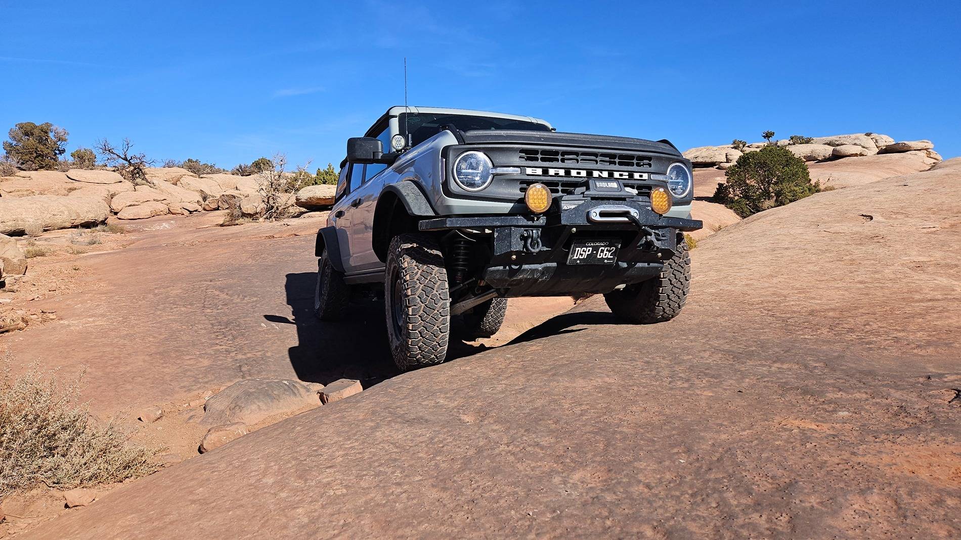 Ford Bronco POLL - Offroad lights 20231111_124416