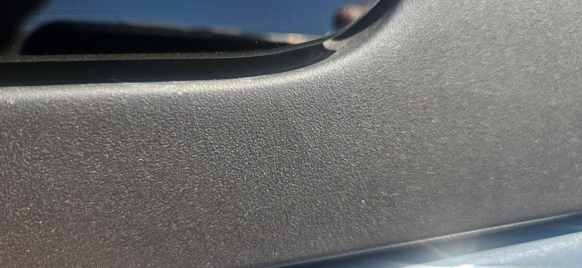 Ford Bronco How common are cracking issues on latest hardtops? 20250526_104130