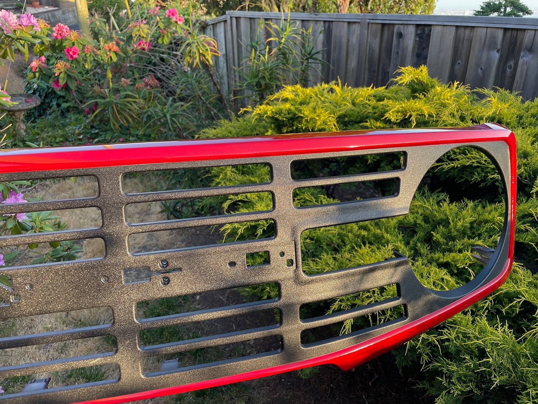 Ford Bronco Vintage grille in black IMG_7303