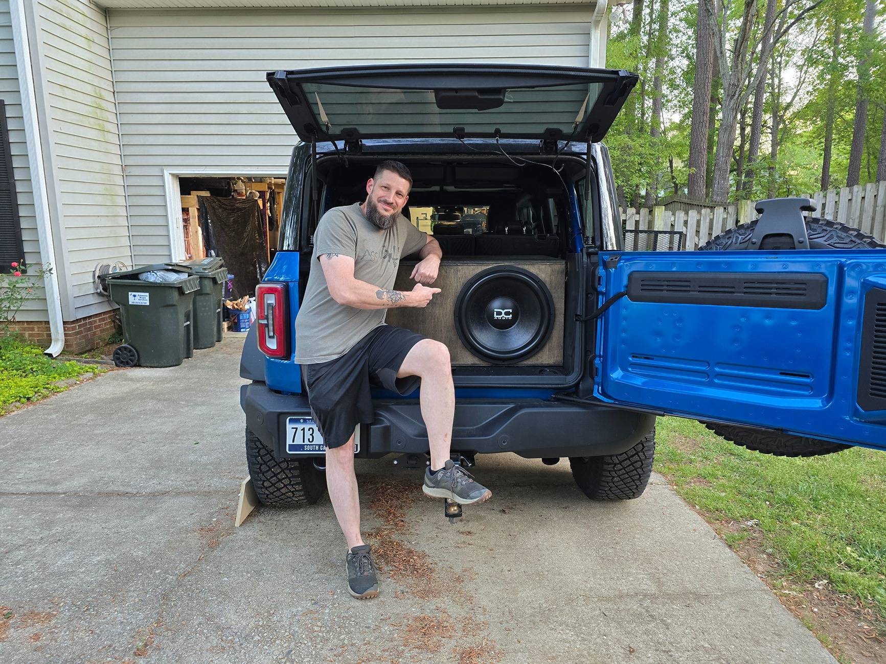 Ford Bronco Help me with a subwoofer - please 1000005858