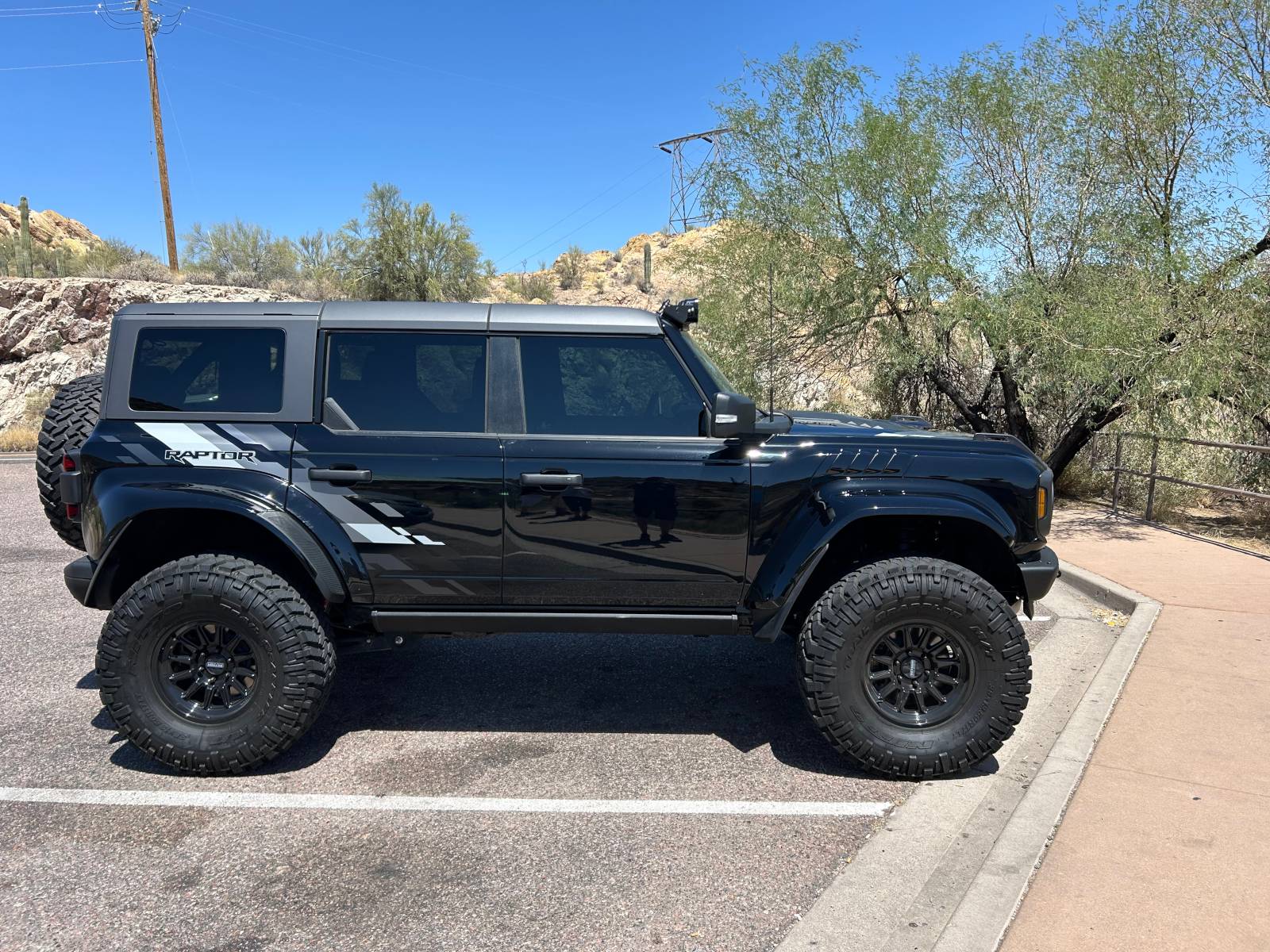 Ford Bronco New BRaptor 34