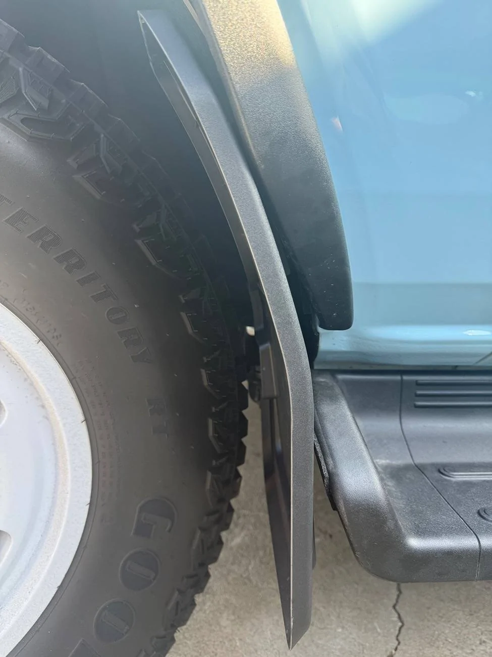 Ford Bronco 2025 Bronco Heritage 4 door mud flaps IMG_6407