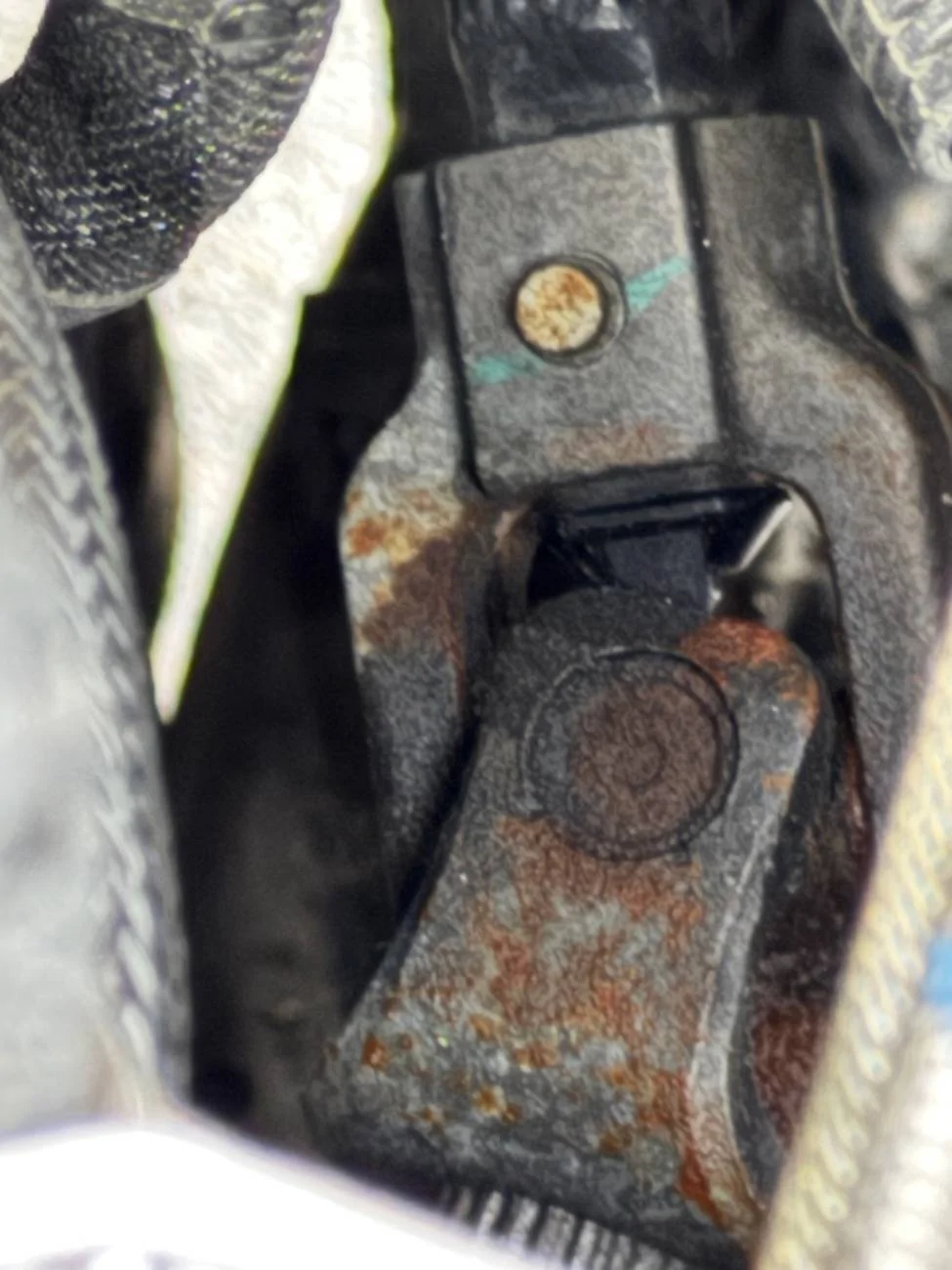 Ford Bronco Steering resistance inconsistent IMG_2057