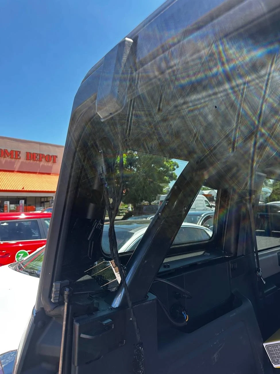 Ford Bronco Rear Window Explodes, No Clue Why????? IMG_2572