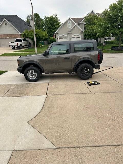 Ford Bronco New 2025 base 1ST BASE