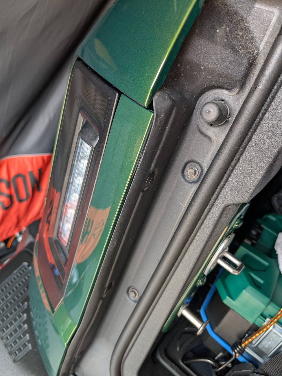 Ford Bronco Iceman's Lil Green Pony Build - 2024 Black Diamond Oracle_Driver_Issue1