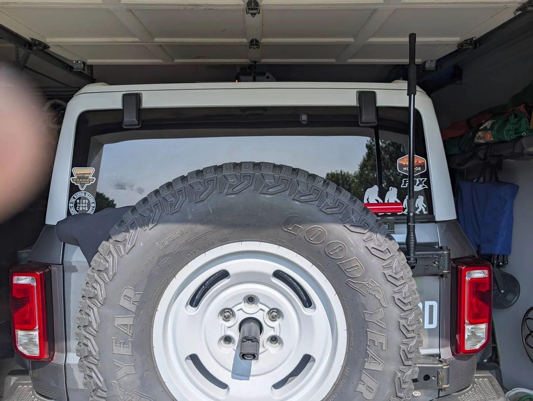Ford Bronco Custom HI-LIFT mount with TOR tailgate (WIP) PXL_20250602_200315665