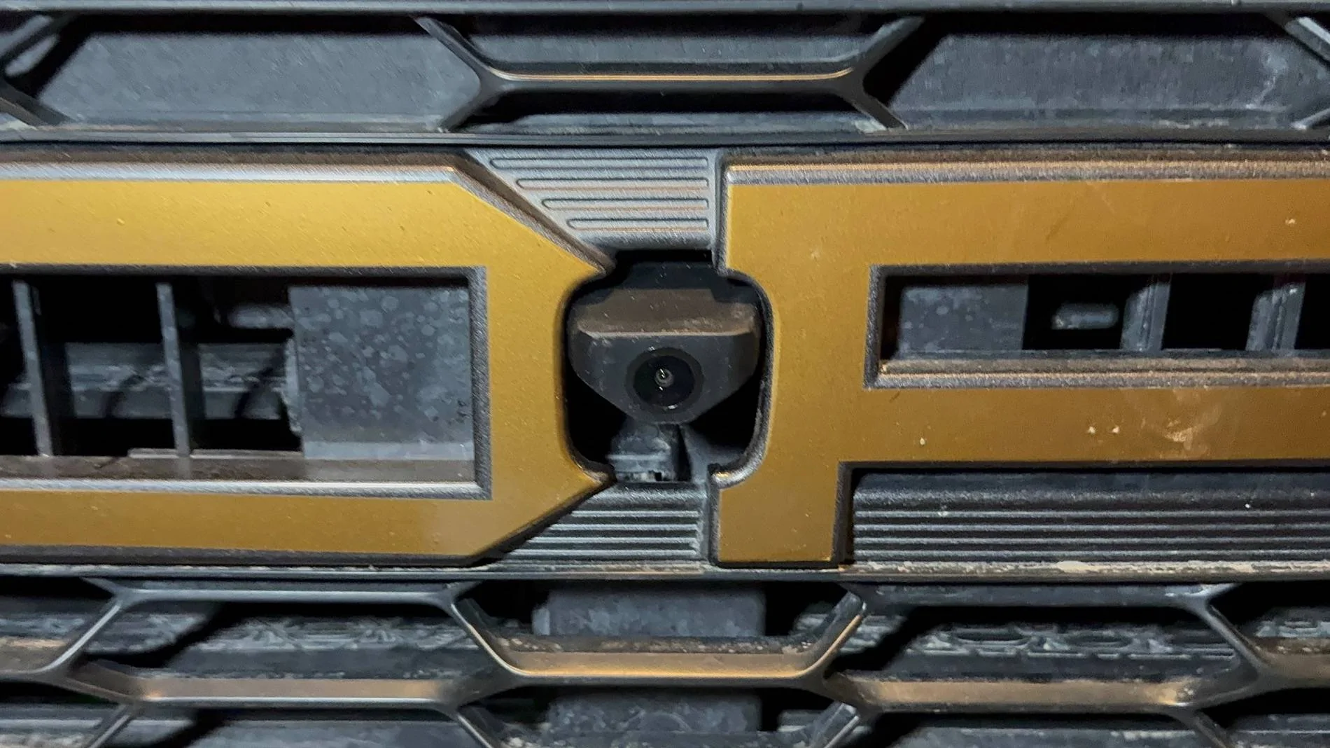 Ford Bronco Wolfbox G900 TriPro BUMPER version install/review IMG_9478