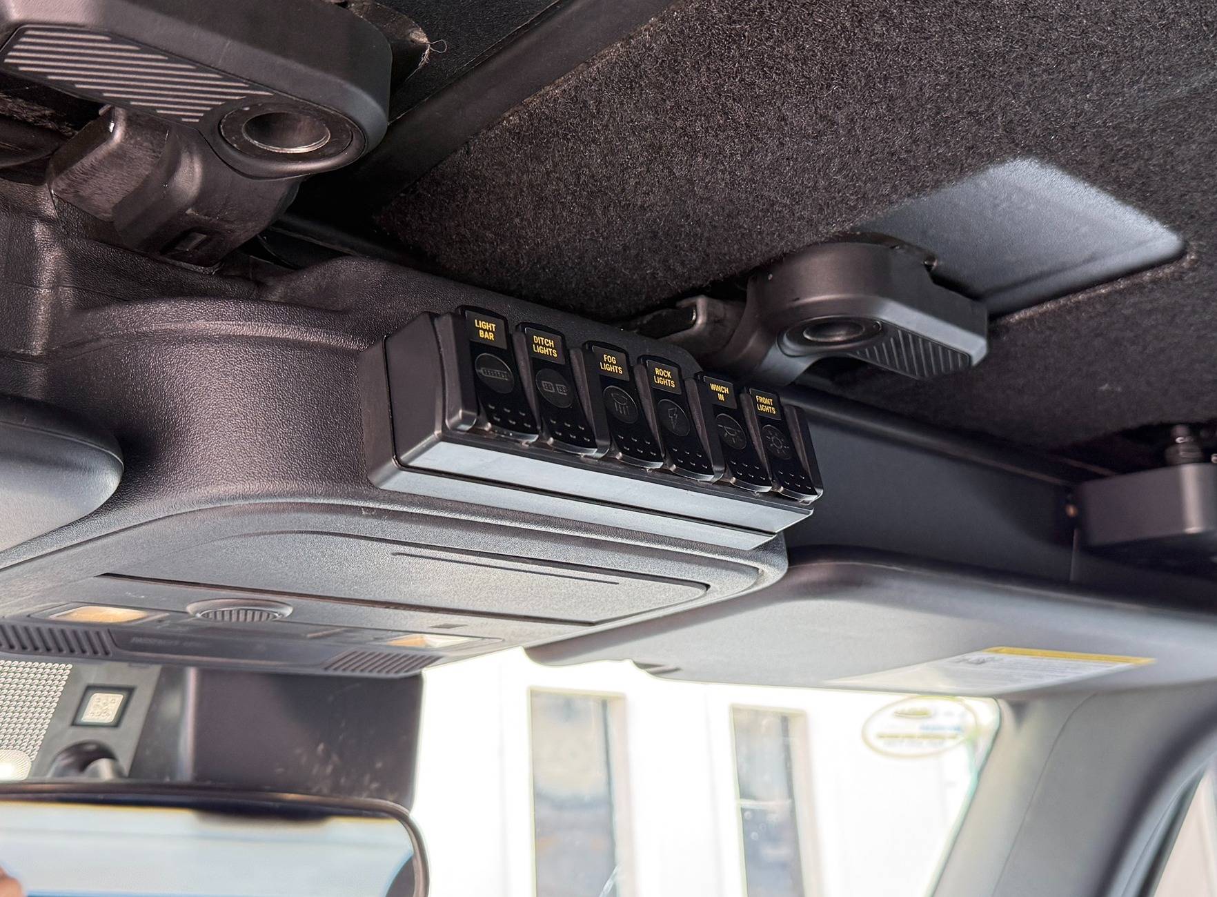 Ford Bronco No AUX? NO Problem! Aux Switch Solution- TRIGGER Controller for Ford Bronco IMG_1541