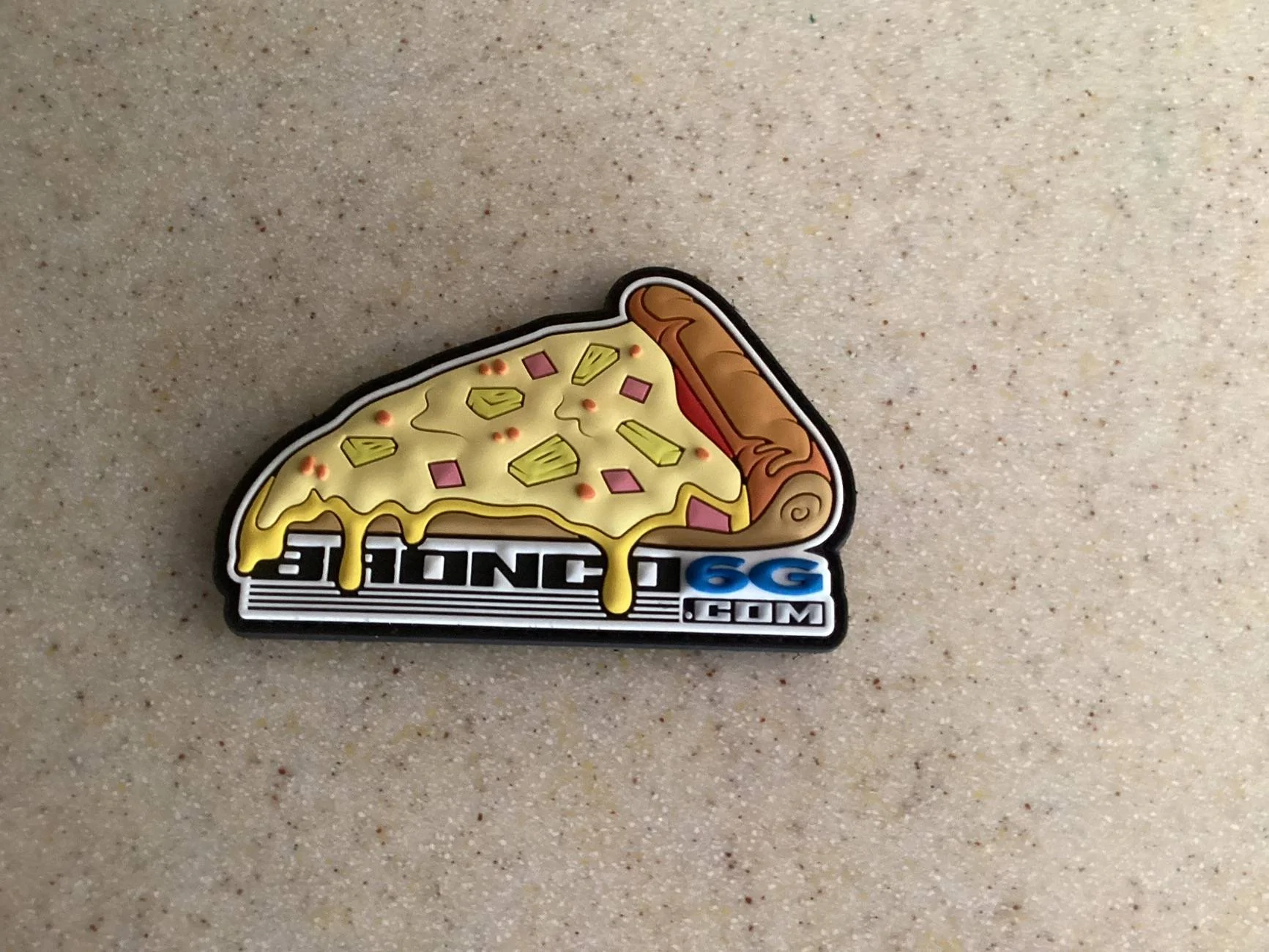 Ford Bronco The Sky is Falling:  Mysterious Pineapple Pizza Delivery! IMG_0027