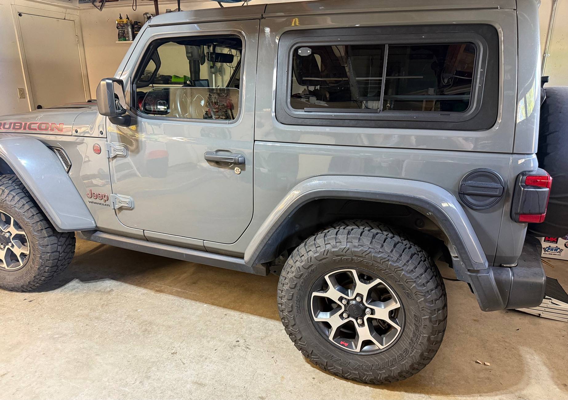 Ford Bronco 2 Door Hard Top With Slider Windows IMG_0343