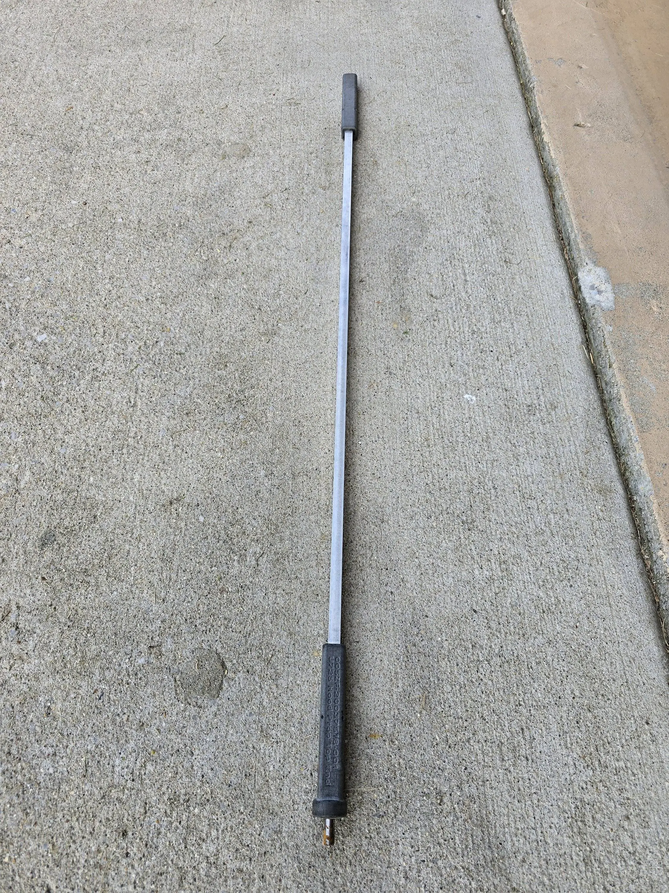 Ford Bronco Factory hood prop accessory? 20250605_191217