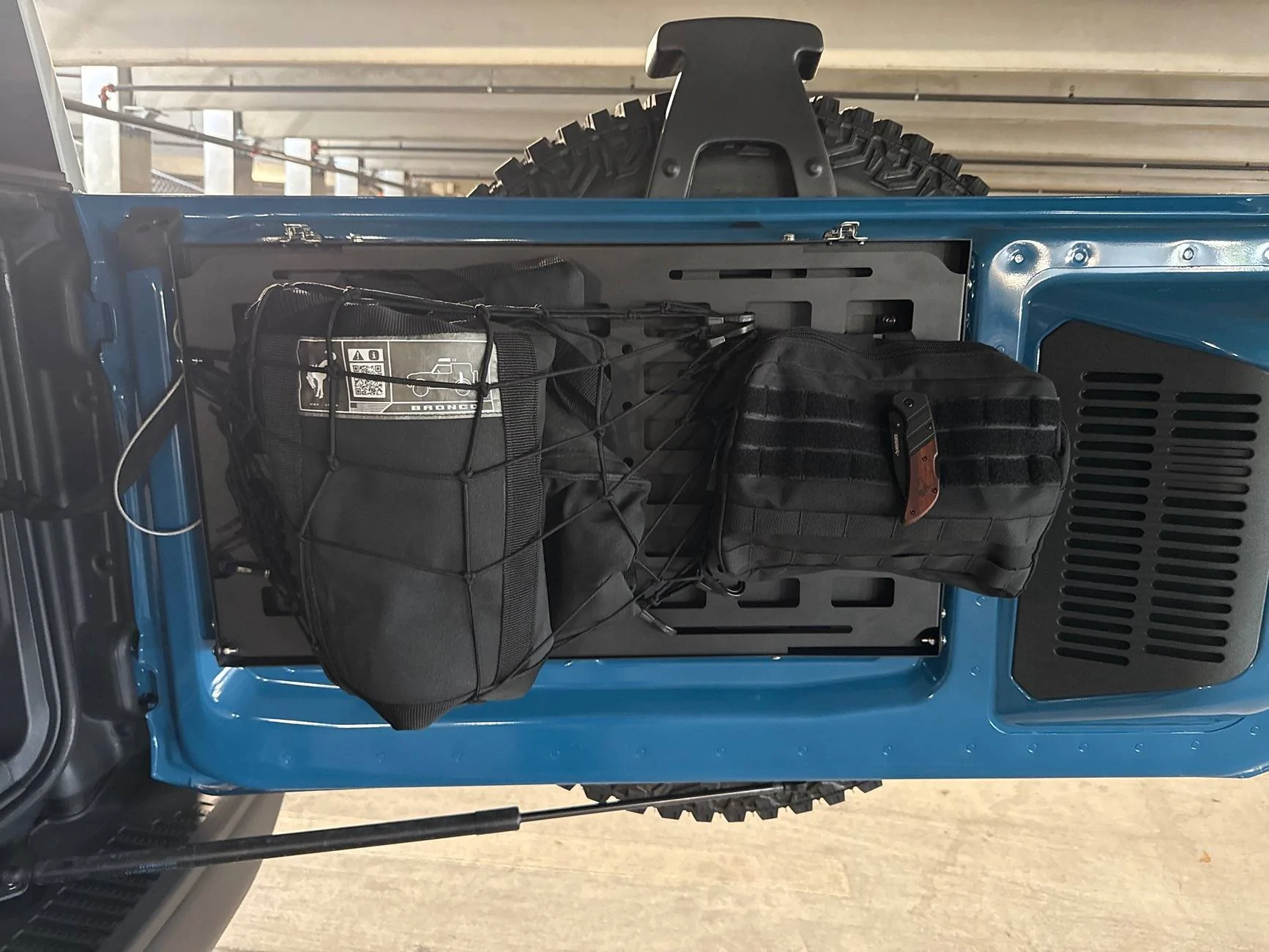 Ford Bronco Roof Panel Bag Storage IMG_4575