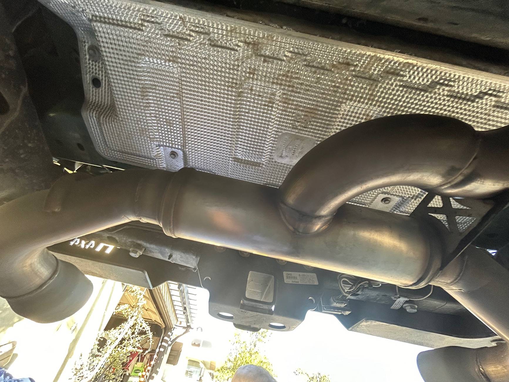 Ford Bronco Flowmaster FX exhaust IMG_1409