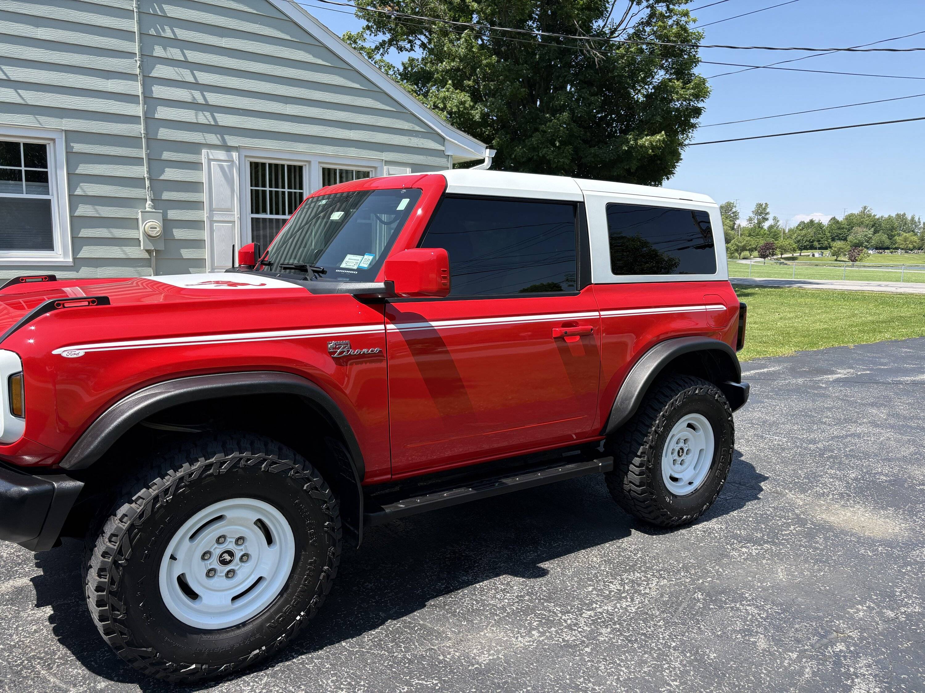 Ford Bronco Painted door handles and mirrors IMG_5340