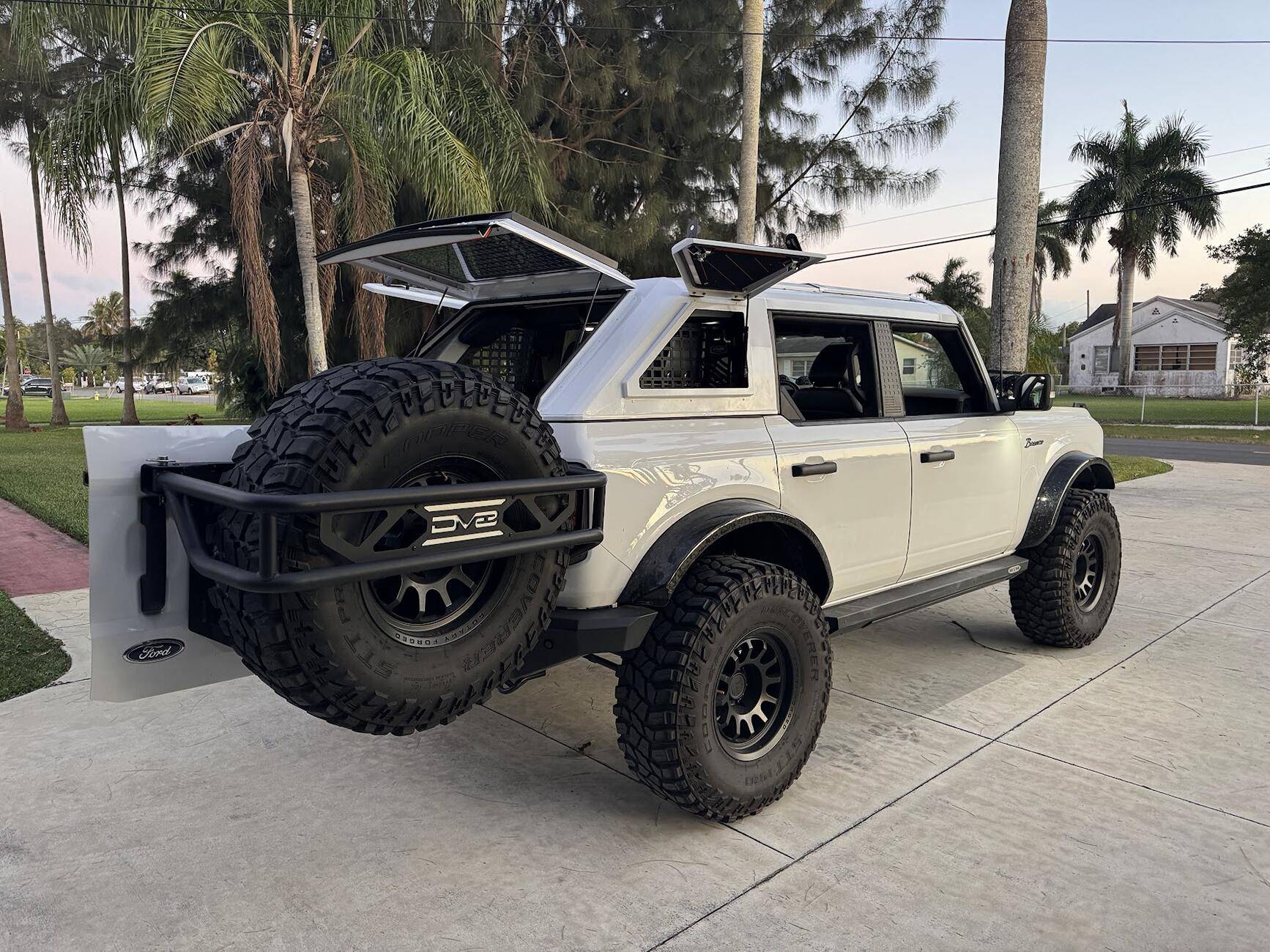 Ford Bronco best use for tailgate space? 1749649144251-ow