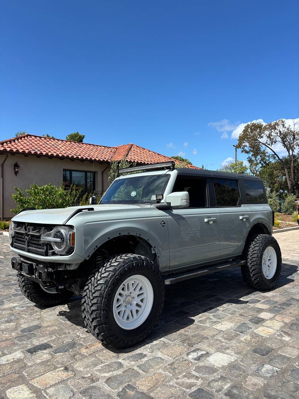 Ford Bronco Show us your installed wheel / tire upgrades here! (Pics) IMG_6771