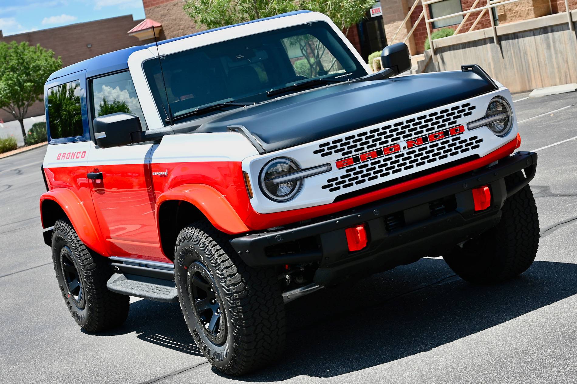 Ford Bronco My 2025 Ford Bronco Stroppe Edition DSC_5689
