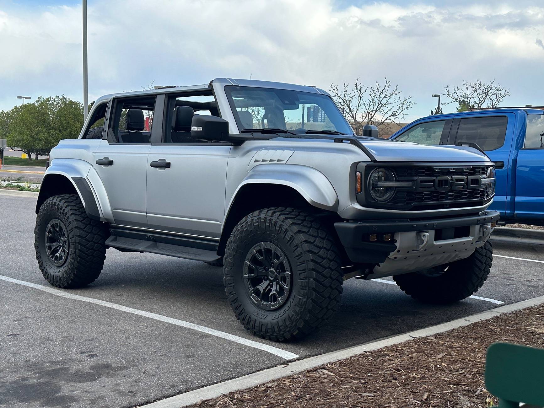 Ford Bronco BOSS'S BRONCO RAPTOR and my hand-me-down Badlands 1749767003716-95