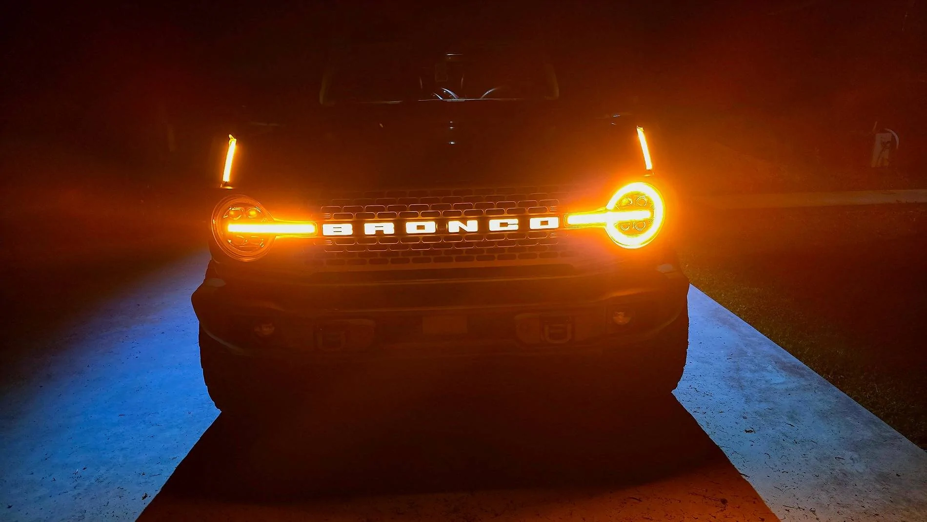 Ford Bronco Finally Installed the Putco Emblem and Form Headlights & Taillights 1000010962