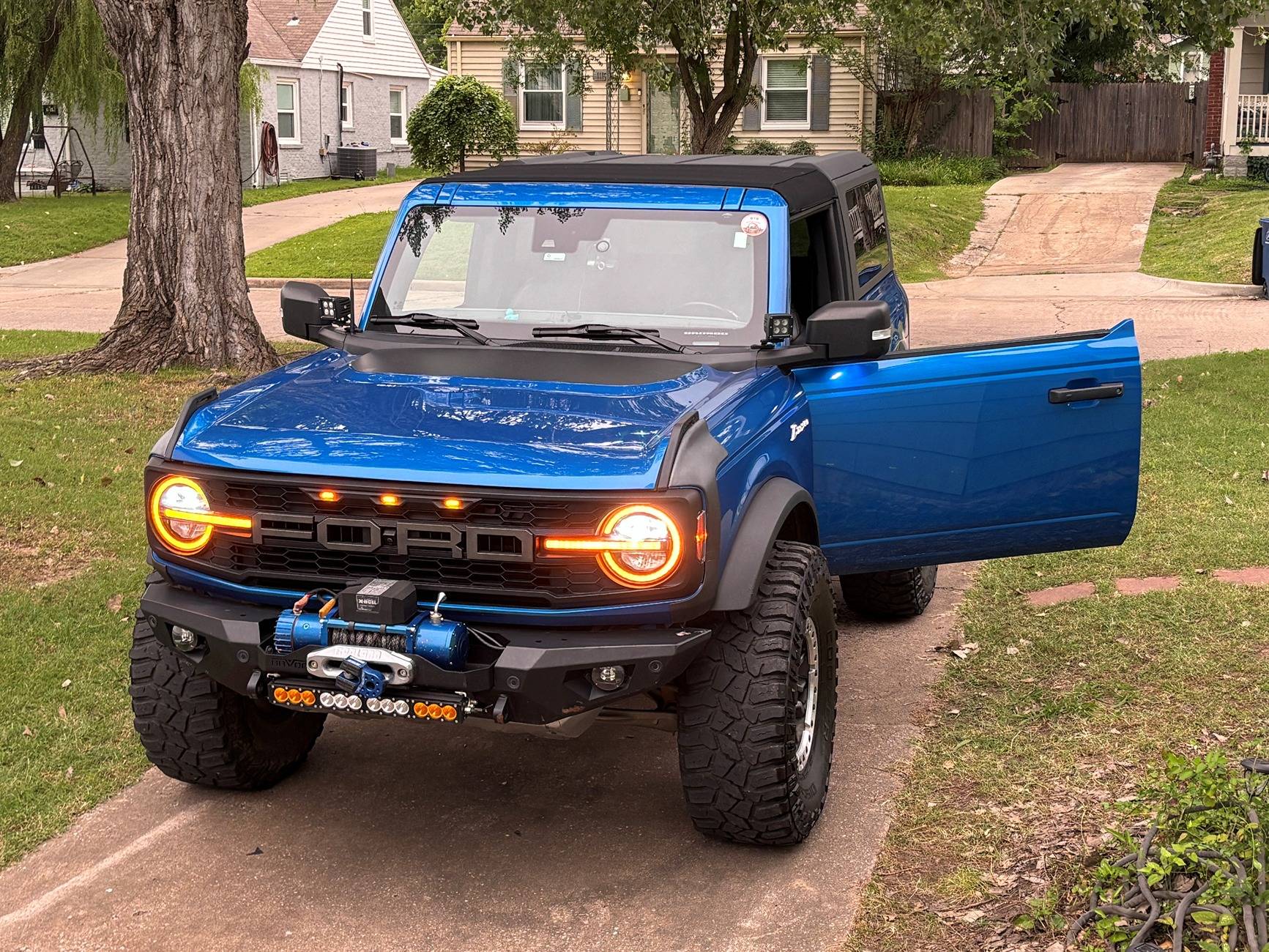 Ford Bronco Front End Friday (add yours) aesilujvfaled;jvnae;lv