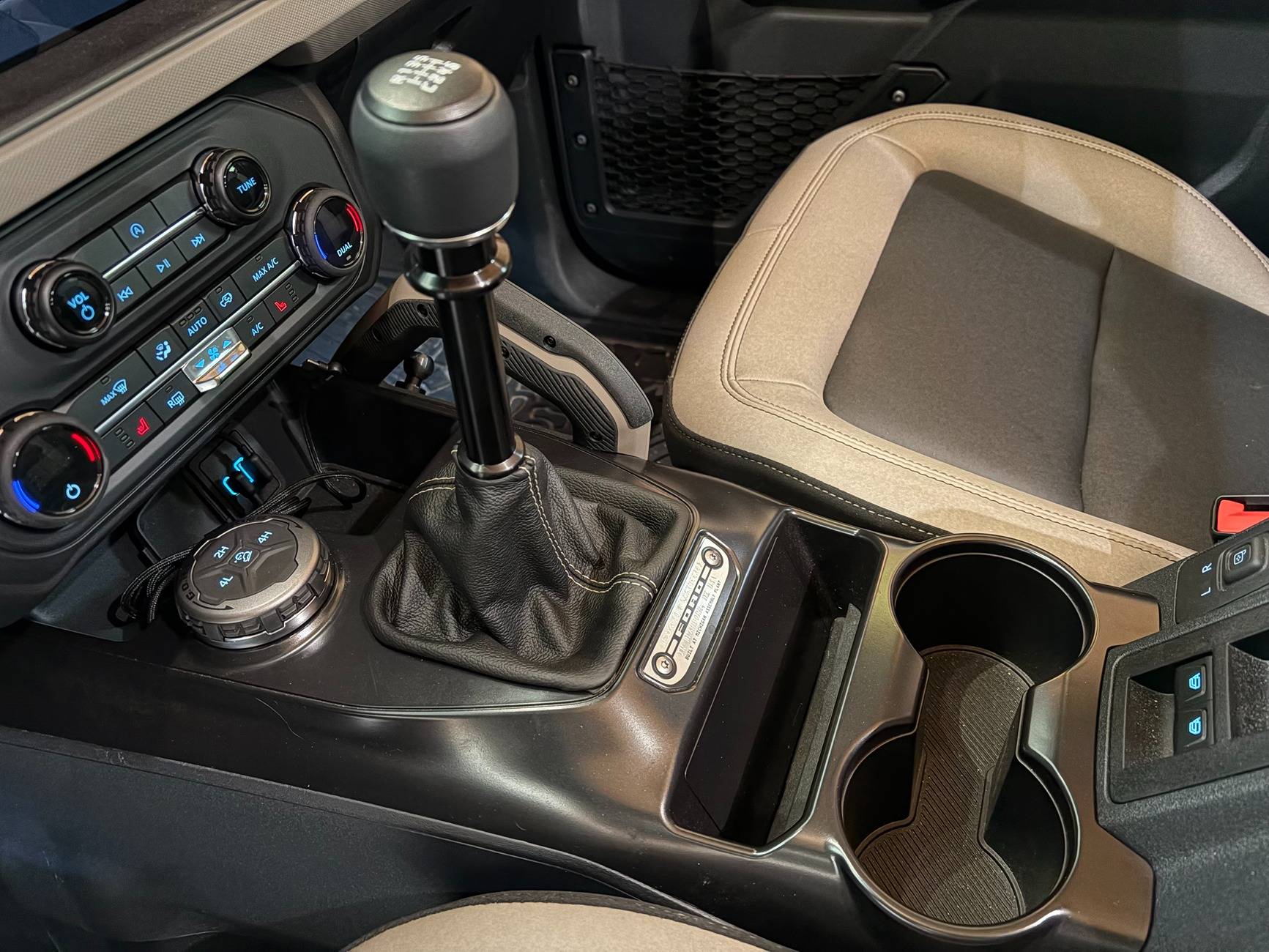 Ford Bronco NEW: B&M Precision Manual Sportshifter IMG_6173[1].JPG