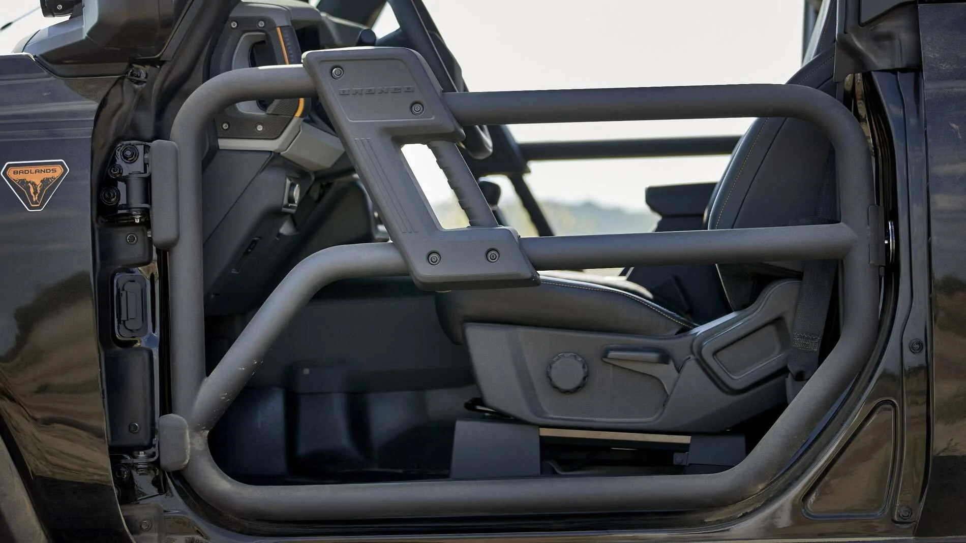 Ford Bronco Tube Door Durability editor%2F1597333611816-sideviewbronco2doortubedoor