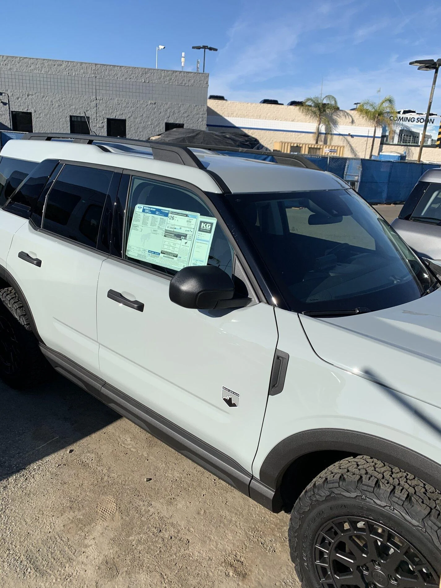 Ford Bronco Cactus Grey vs Lunar Rock 77A7449B-5DED-4B6A-971D-8B084A16D20D