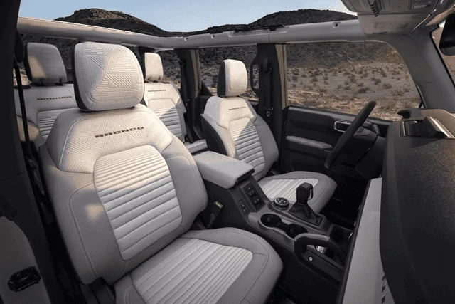 Ford Bronco FCA/Jeep taking on Fords customization idea!! 1609191205918