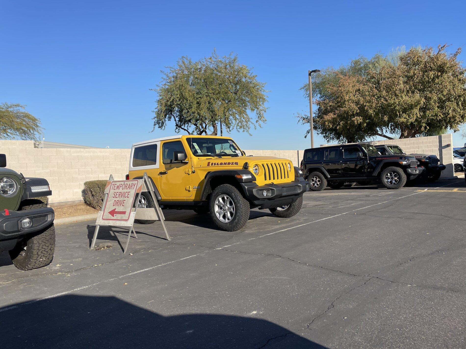 Ford Bronco FCA/Jeep taking on Fords customization idea!! 76C0CA4B-BE24-46AF-90D6-C42ABE2D45F9