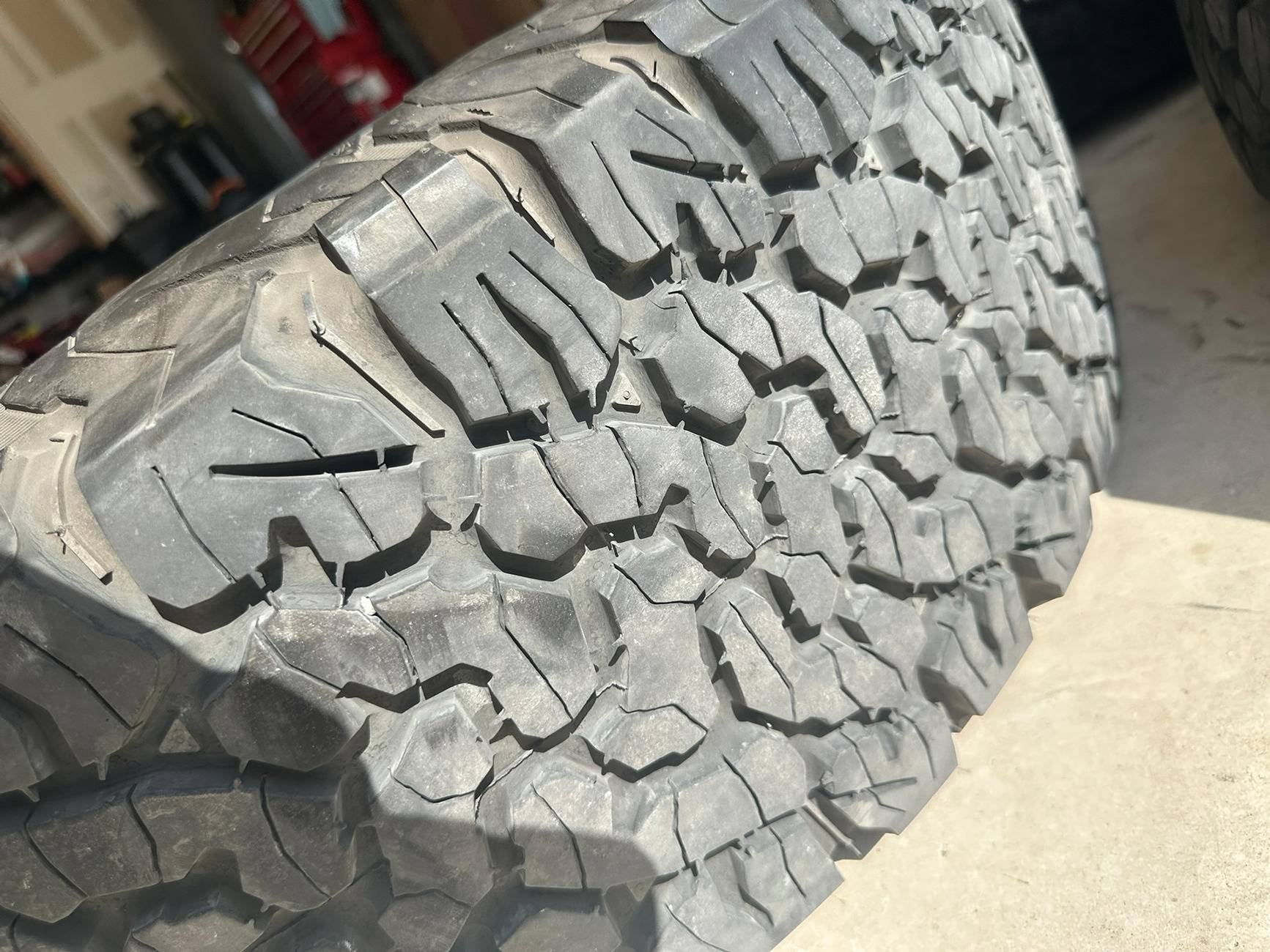 Ford Bronco 2021 Badlands Beadlock Capable Wheels and Tires IMG_0493.JPEG
