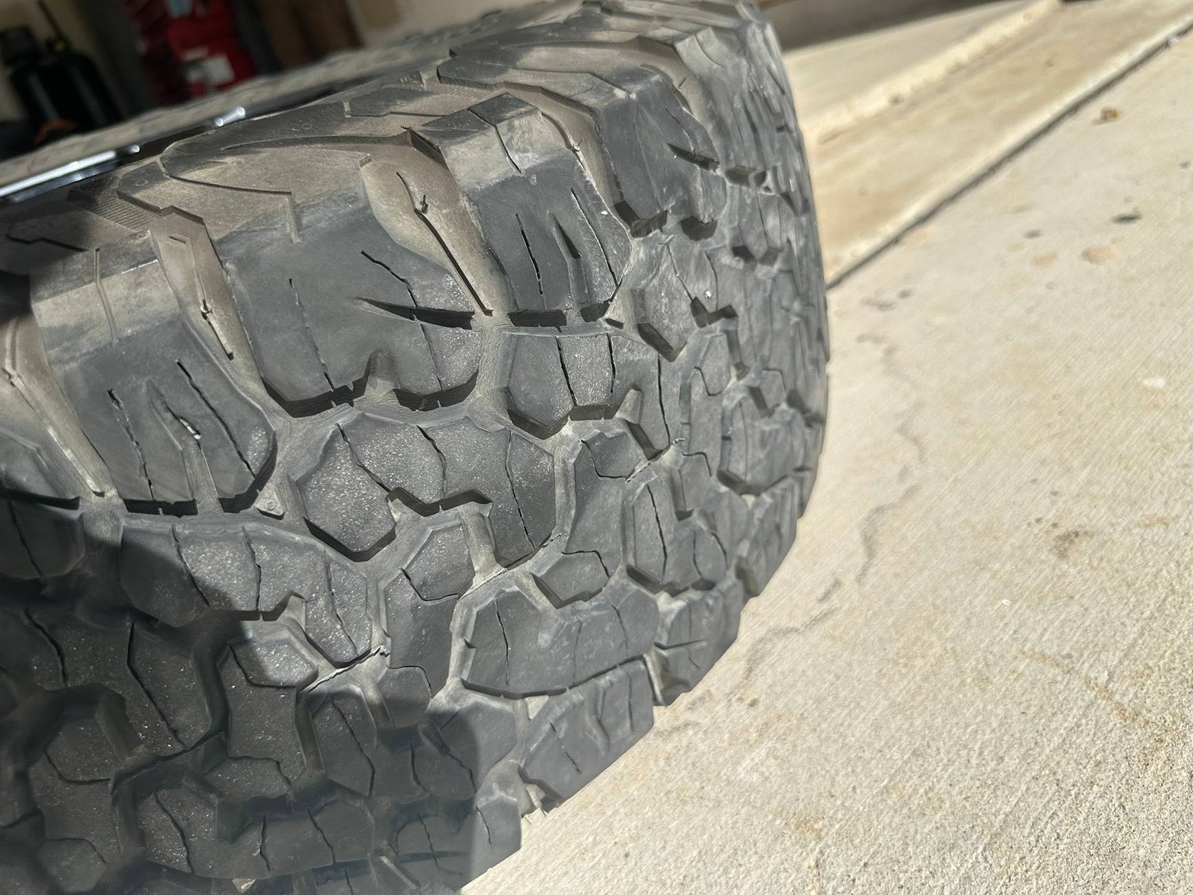 Ford Bronco 2021 Badlands Beadlock Capable Wheels and Tires IMG_0495.JPEG
