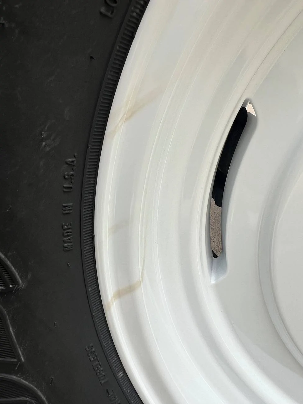 Ford Bronco Bead sealer stain help!!! IMG_4677