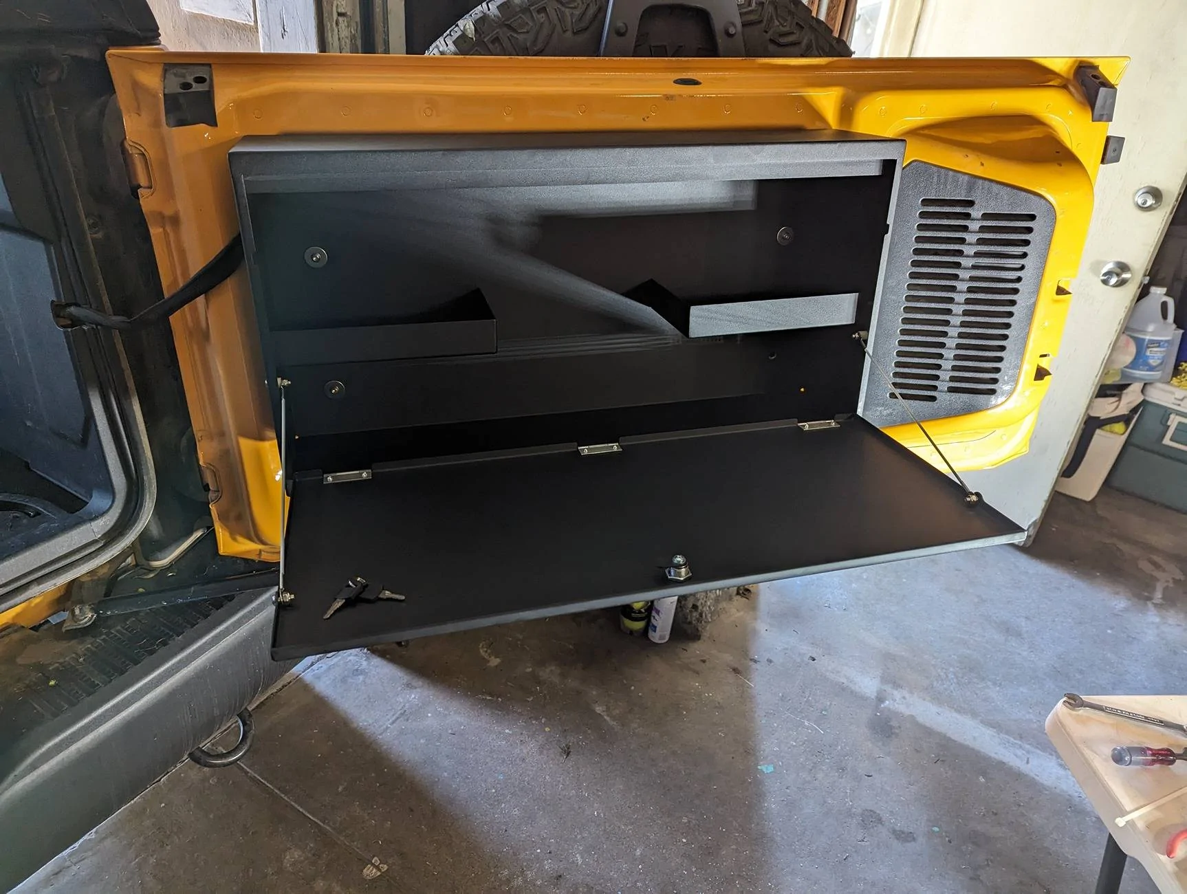 Ford Bronco Tailgate Table recommendations!!! PXL_20230821_005018521