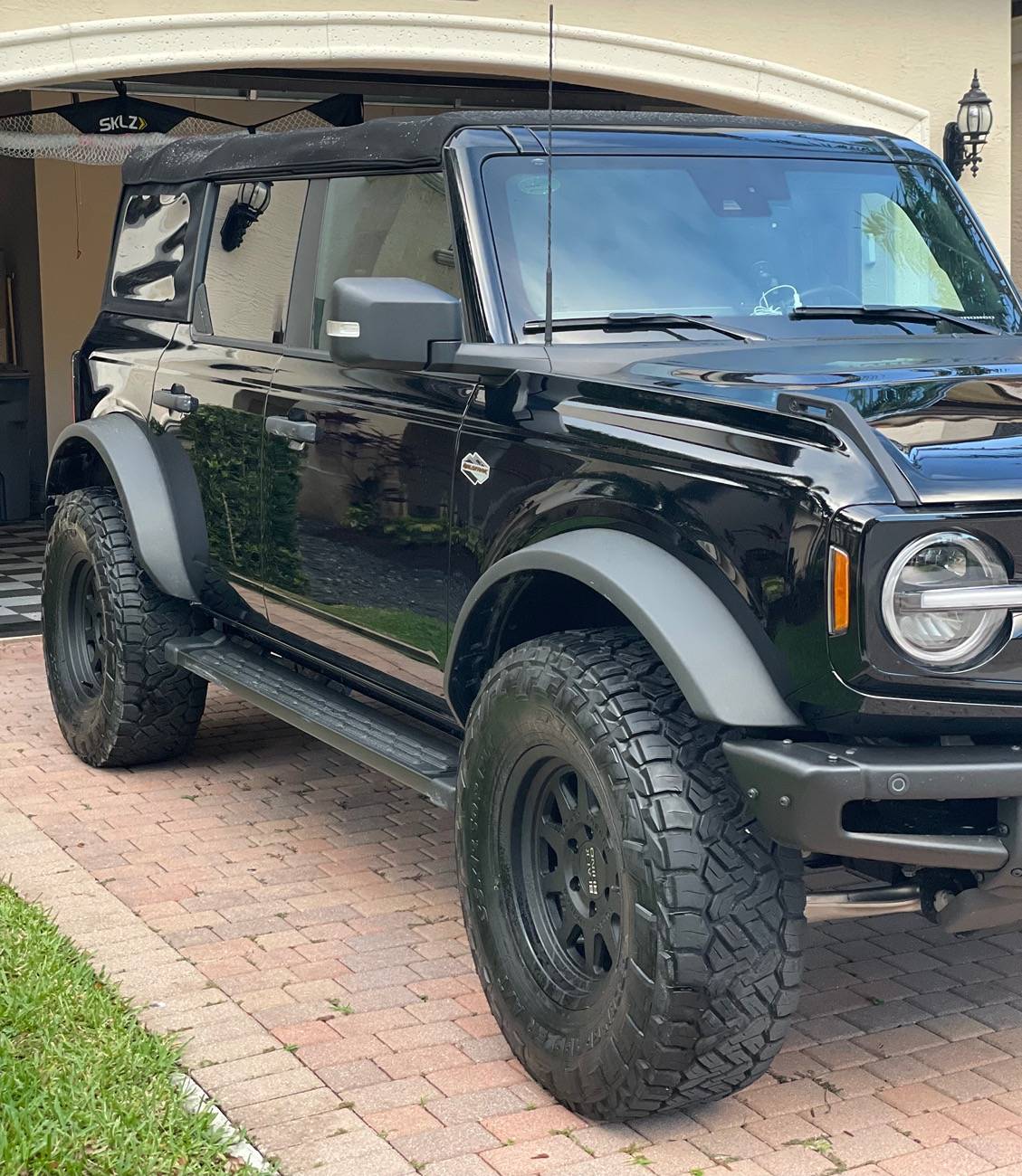 Ford Bronco Show us your installed wheel / tire upgrades here! (Pics) IMG_5997