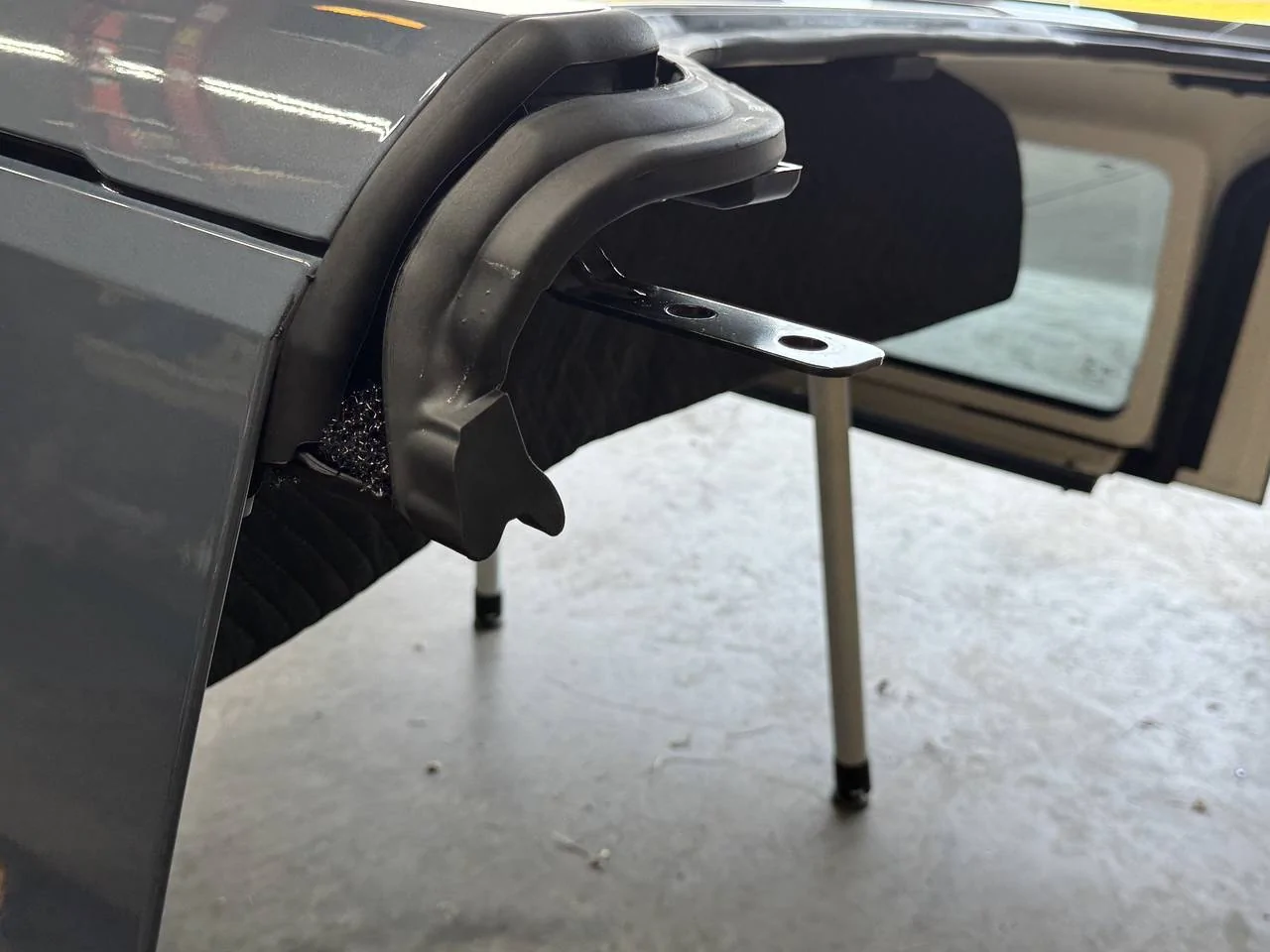 Ford Bronco Bronco Hard Top Bracket i-CHGXKHF-X2