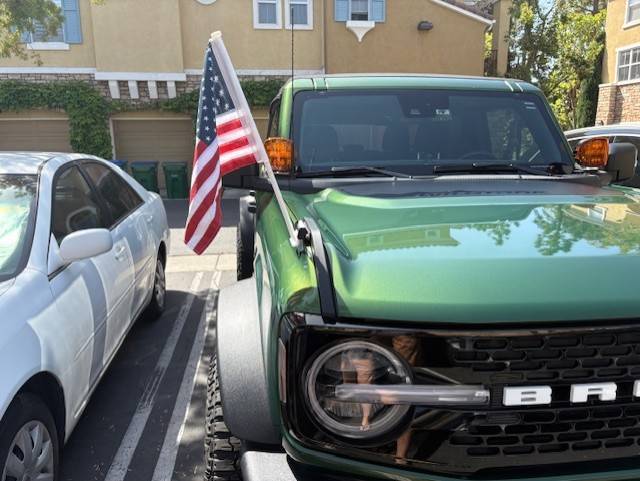 Ford Bronco 4th July (Trail Sight) Flag Mount thumbnail_IMG_0980