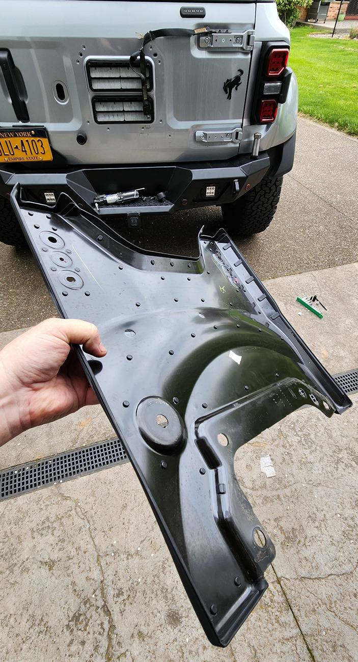 Ford Bronco Braptor spare tire delete 20250514_151228