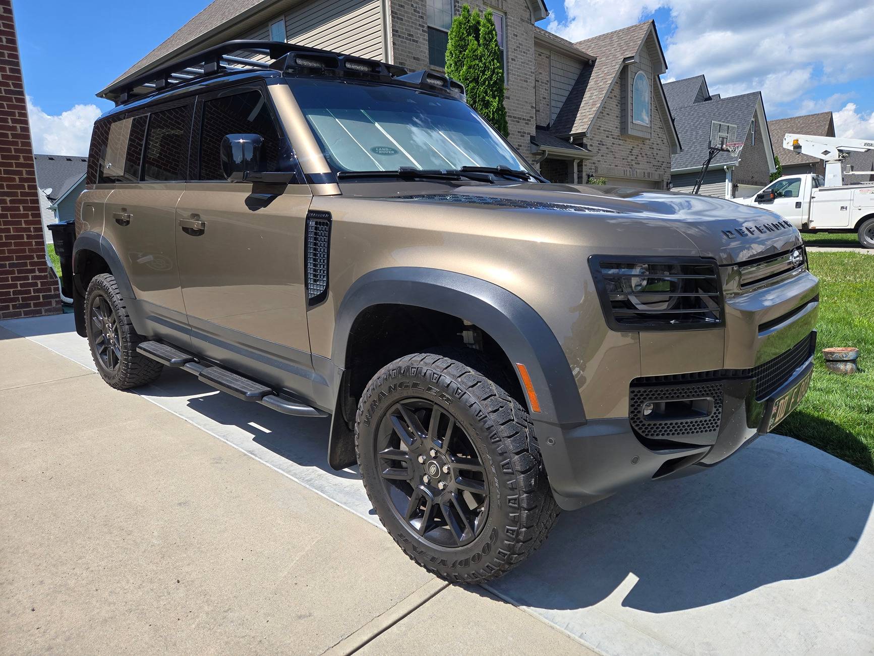Ford Bronco Hoist a Top for 2 Door Installed Lift 5
