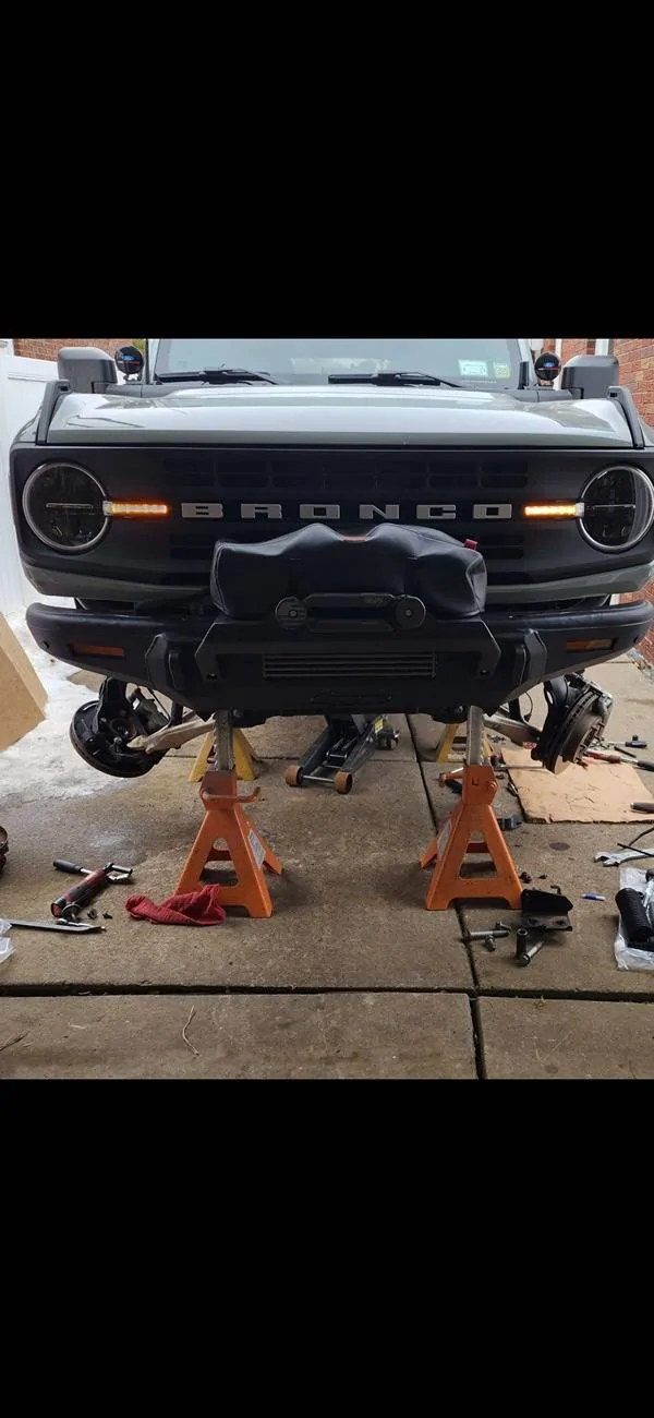 Ford Bronco 4wp front bumper and winch plate $200 Screenshot_20250625_172628_Gallery