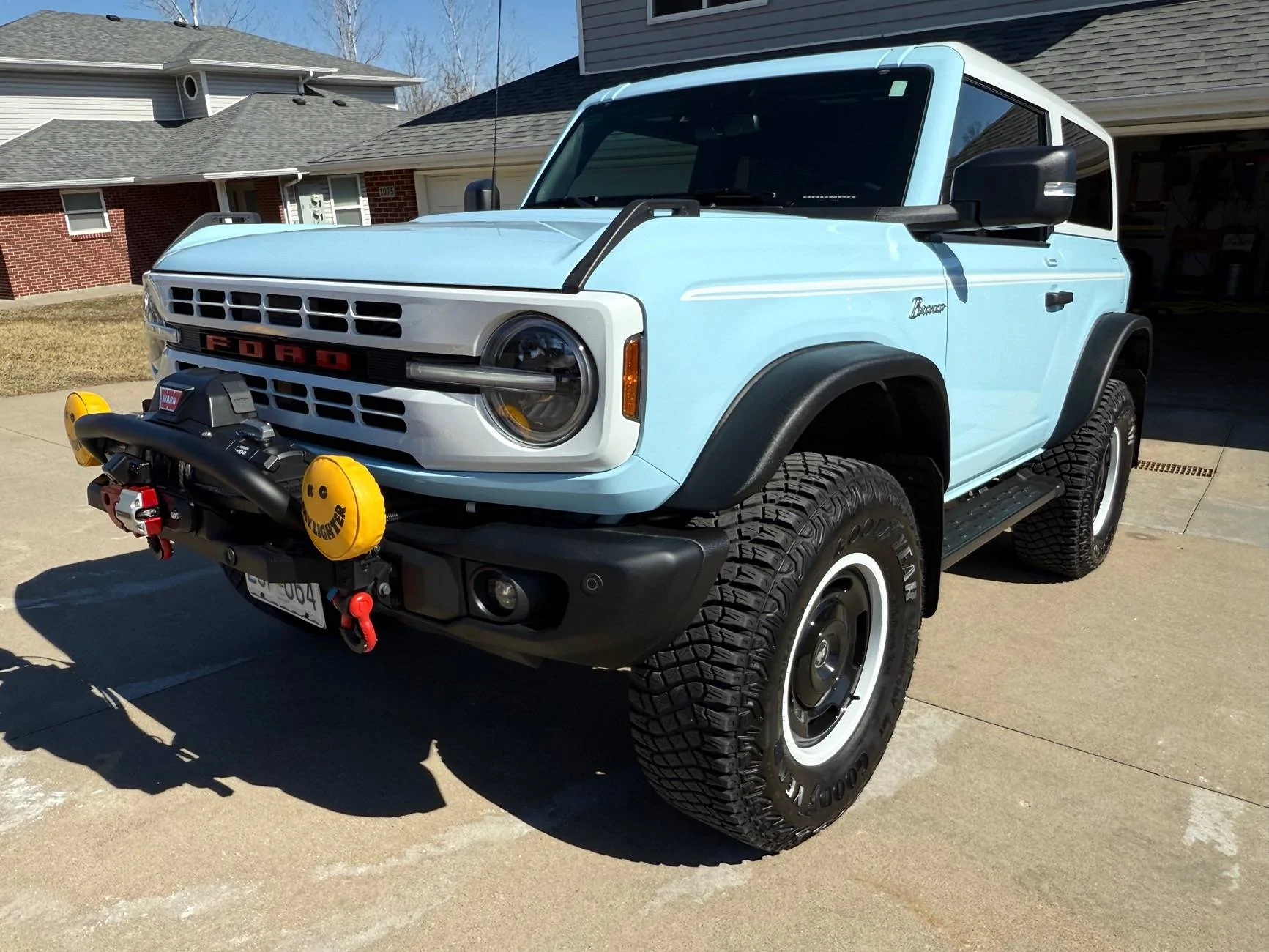 Ford Bronco My front bumper sucks, please help me upgrade it IMG_7055