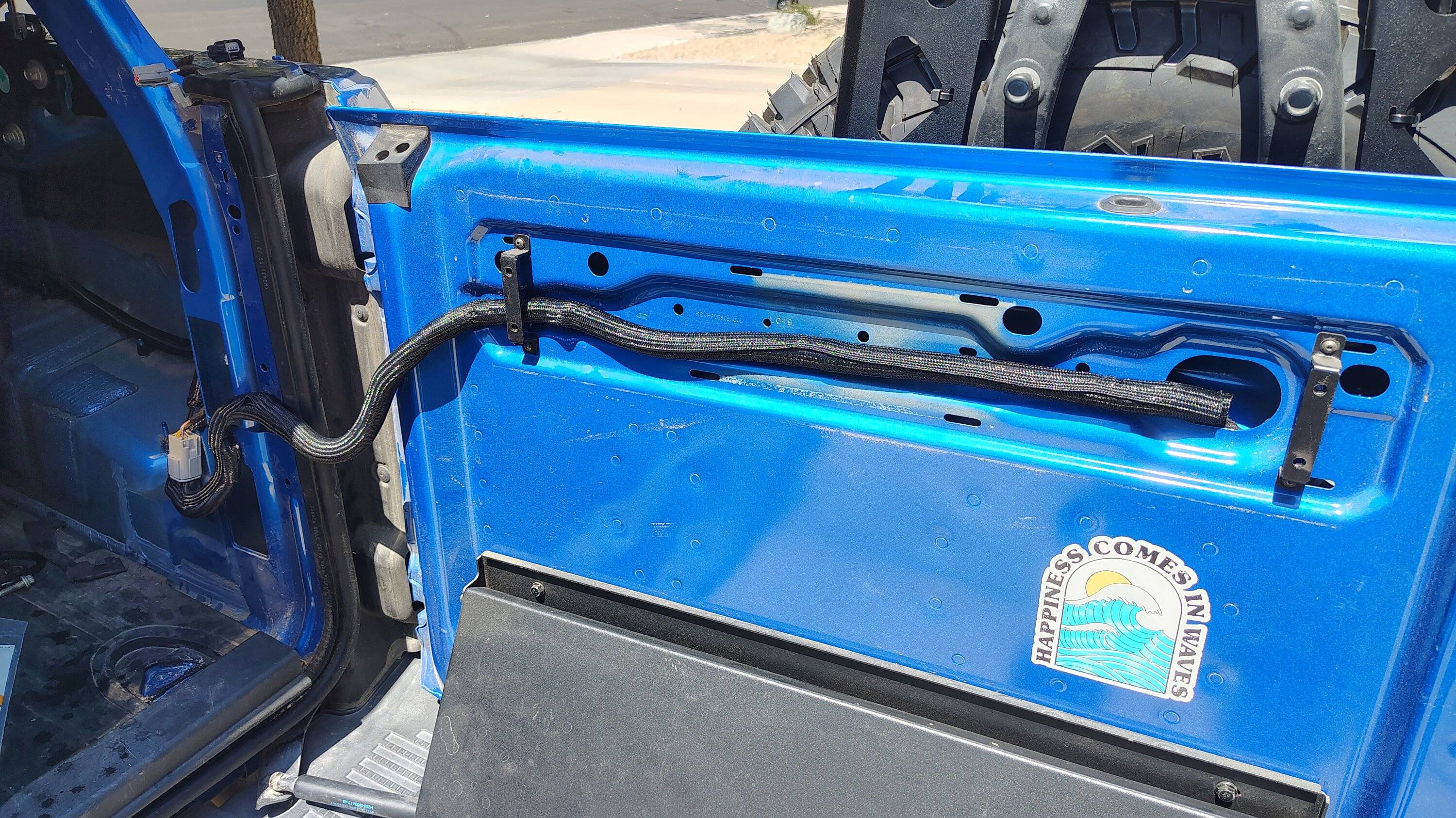 Ford Bronco Installed chase lights using SFR brackets 1000012248
