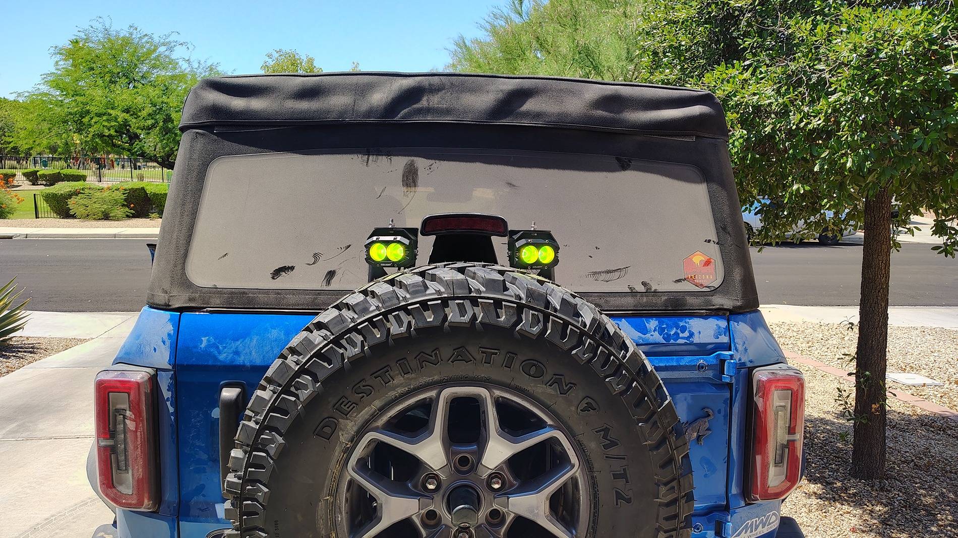 Ford Bronco Installed chase lights using SFR brackets 1000012249