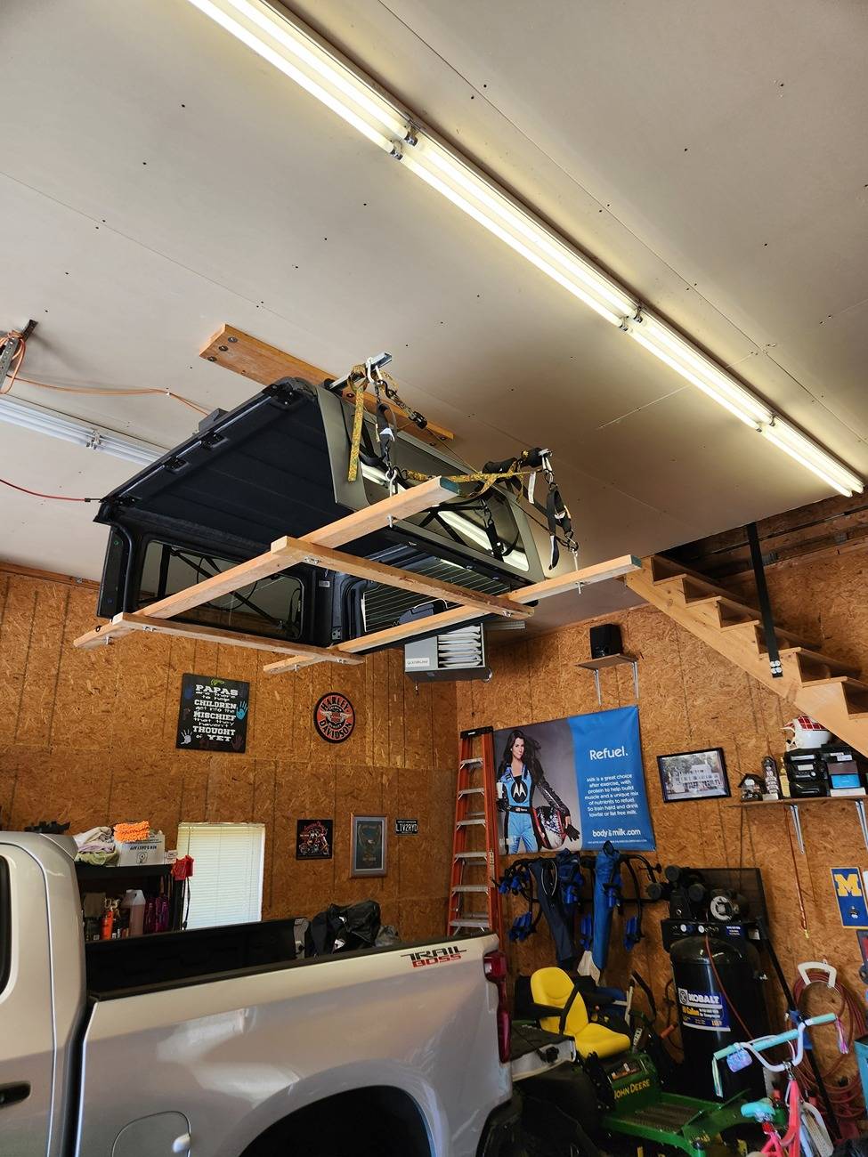 Ford Bronco Hoist a Top for 2 Door Installed 20230604_151729